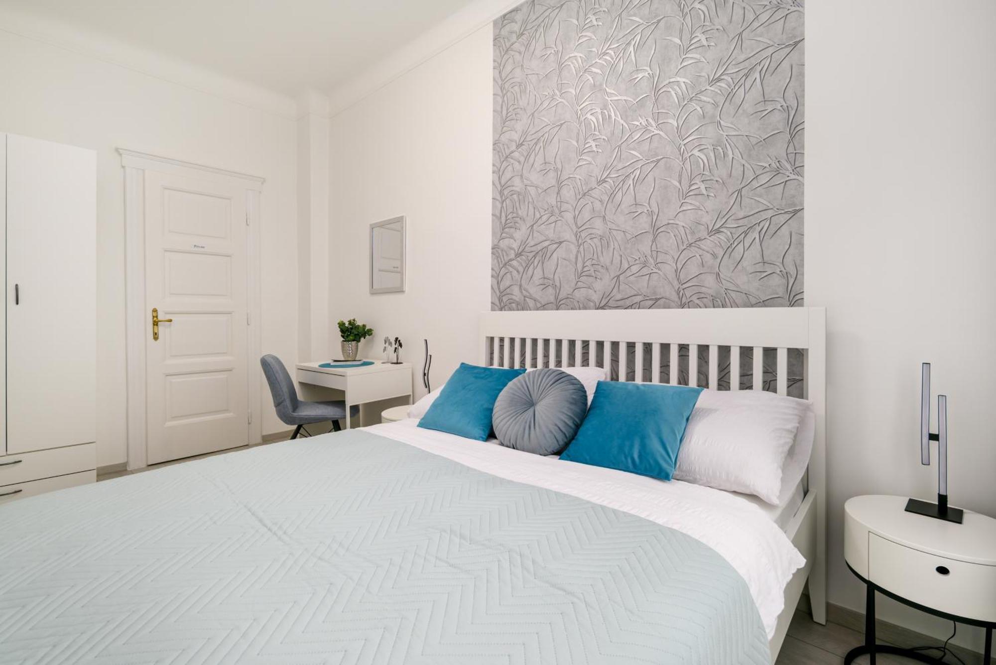 Central Oasis 2 Bd Apartment 布达佩斯 外观 照片