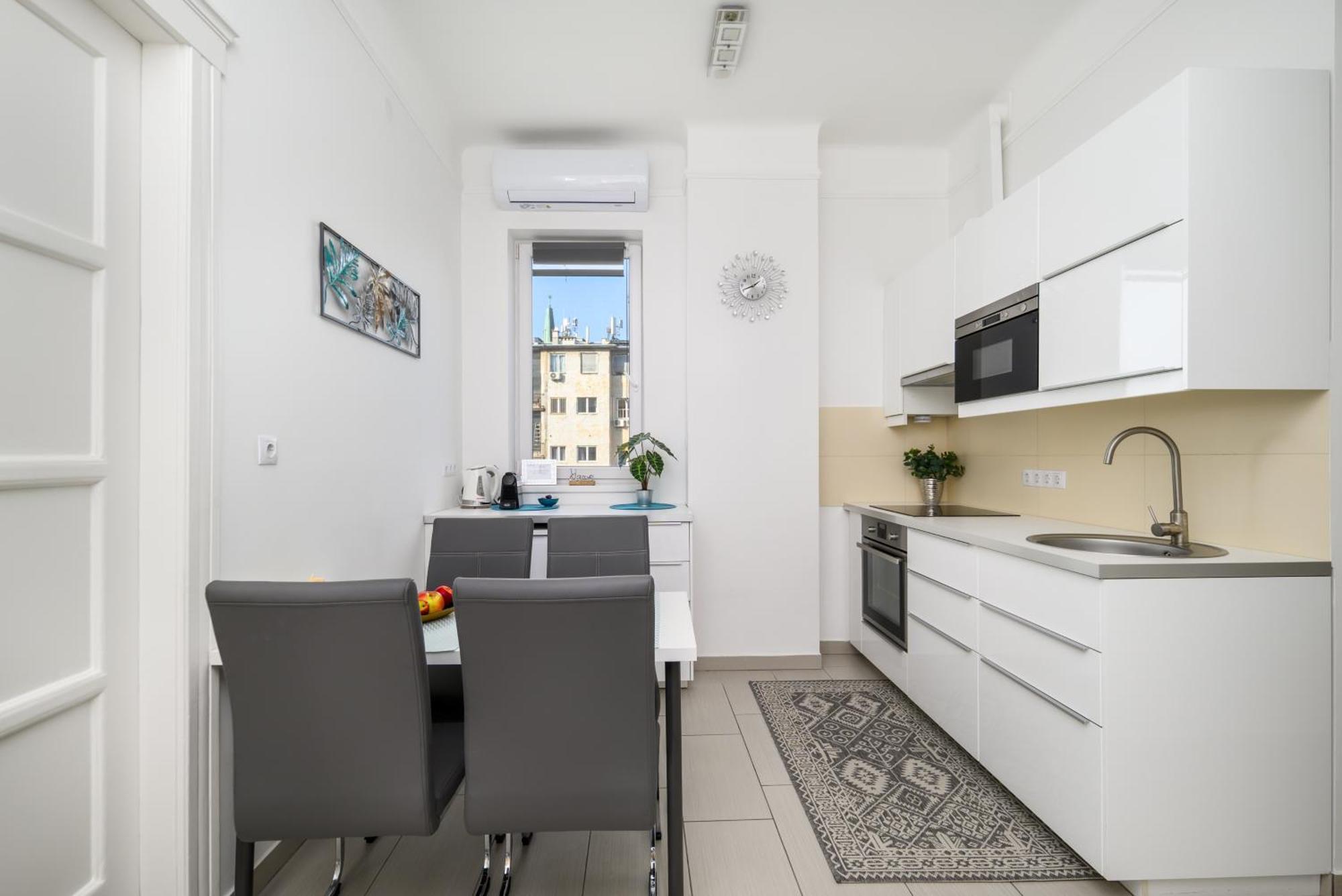 Central Oasis 2 Bd Apartment 布达佩斯 外观 照片